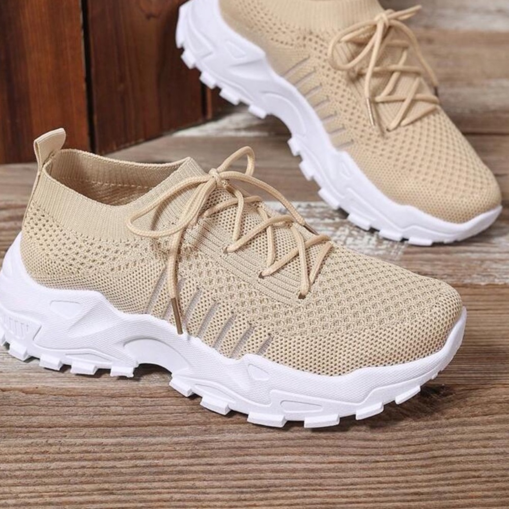 NEW Women's Beige Knit Sneakers Size 8